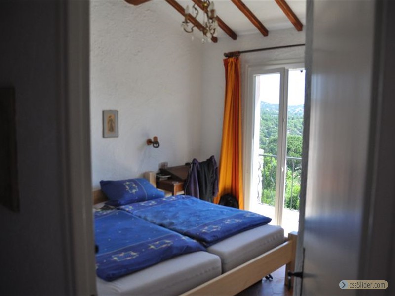 kleines Doppelbett oben